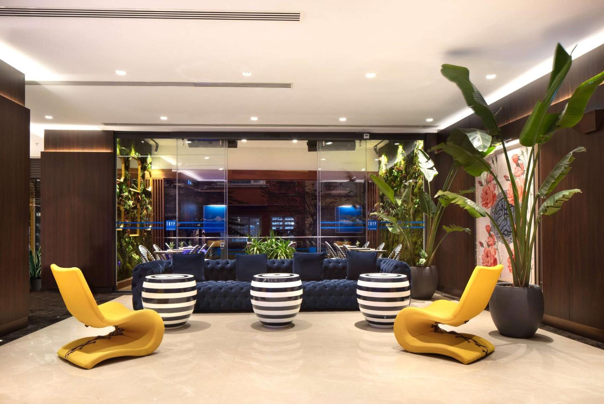 Tryp By Wyndham Istanbul Sisli Hotel Exterior foto